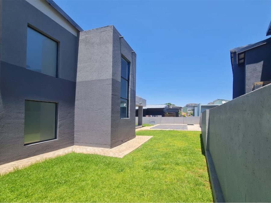 4 Bedroom Property for Sale in Melodie North West